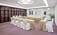 Grand Puncak Lestari Hotel - Pysäköinti