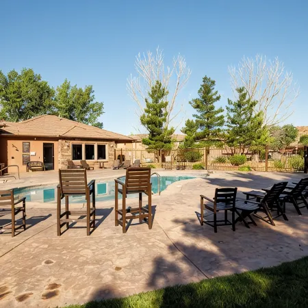 Desert Family Retreat •Red Rock Views•Dark Skies• Pool•Hot Tub• 35 Min to Zion•