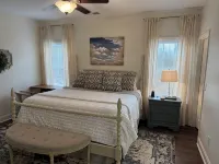 Neely Henry Lake bungalow with 3 bedrooms and 2 baths - 3-Star