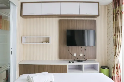 Spacious Combined 2BR Apartment Dago Suites By Travelio