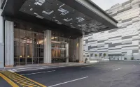 Oakwood Hotel & Apartments Grand Batam - parking