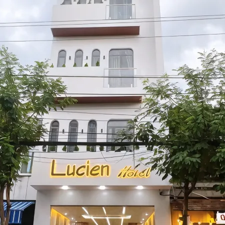 Khach San Lucien Hotel Quy Nhon Отели рядом с достопримечательностью «Мемориал Победы»