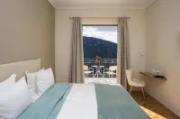 V Hotel Delphi