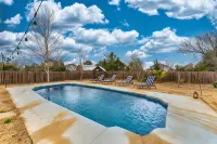Luxury Barnhouse with 🔥HEATED🔥 Pool