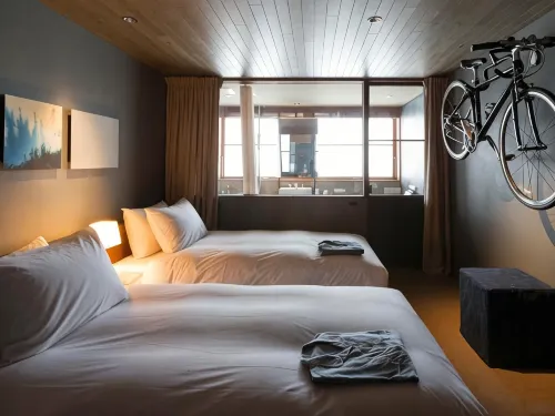 Hotel Cycle