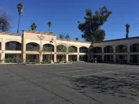 Thunderbird Lodge - Motels