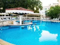Sammy's Hotel โรงแรมในคีเรนยา