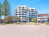 Oceanside Resort Hotels in Bilinga