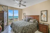Janie & Charlies Beach Escape 2Br 2 Bath ,Beautiful View of the Gulf of Mexico. - 4-نجوم