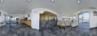 Crown Hotel