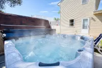 Spacious 2 Bed2 Bath Guest Suite Apt with HOT TUB and EV Charging - 3성급