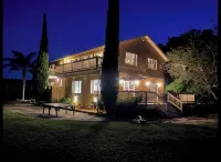 Luxurious 3000sq ft Lakefront Home on Point surrounded by Nature and Views! - 4-Star