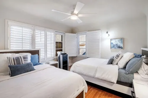 Spanish Home: Steps to Beach & 2nd St-Quiet Part of Belmont Shores - Bungalows