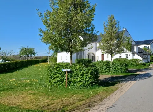 Holiday home with building culture award in the southern Eifel, for 4 - 6 people - Homestays