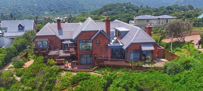Dolphin Dunes Guesthouse Отели в г. Wilderness