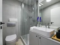 Top location in Baabe: Bright vacation apartment with terrace just 5 minutes from the beach Hotels in Baabe