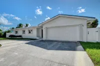 Walk to the Beach, 4-Bed / 2-Bath / Heated Pool Home on Singer Island - 3-Star