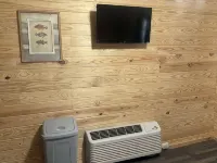 Bassmasters - Cozy 1-bedroom cabin with WiFi, AC in fabulous Stevenson Hotels in Jackson County