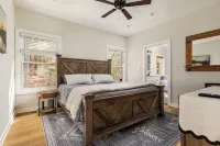 4Bd Brand New - Modern & Spacious, Pet Friendly, Hot Tub, Mt View Retreat - 4성급