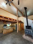 The Cozy Acorn Cascade Lake Retreat