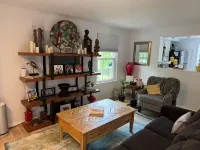 The Cozy Crab- Your Charming Haven in Lovely North Beach! - 3-Star