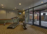 Prime Location Inside Palisades Village.  Steps to Gondola. 1 Bdrm -Sleeps 4 - Gym