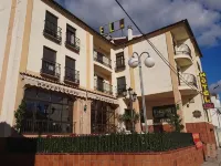 Hotel Valmar Hotels in Куенка