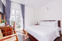 Hapyson Hotel - Pools