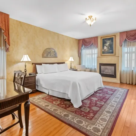 Penn's View Hotel Philadelphia Отели рядом с достопримечательностью «Франклин Корт»