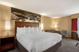 Clarion Point Cherokee