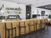 瓦勒斯阿提卡21號公寓式酒店 - 酒吧