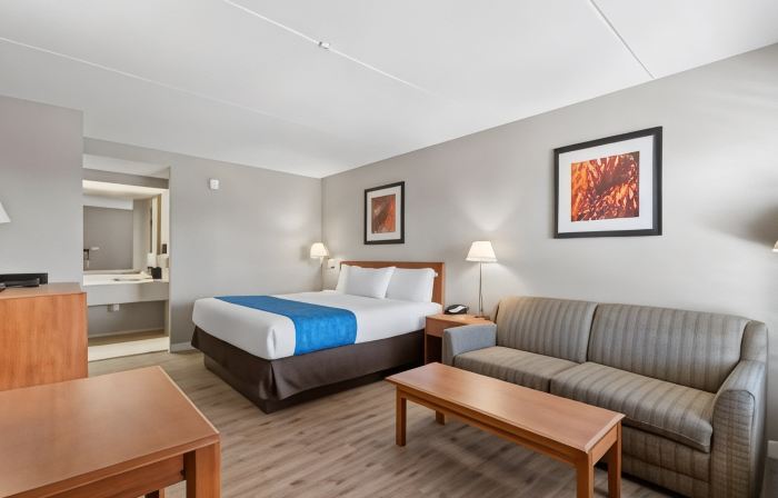 Travelodge by Wyndham Pueblo