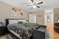 Massanutten Chalet- Game Room, Hot Tub & Views