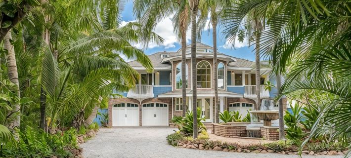 Private Luxury Villa in Kihei. Just moments walk to the beach. 10/10 reviews! Hotels in Maui County