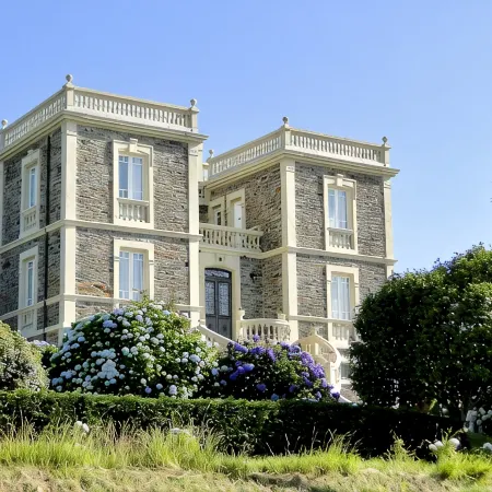 Indiana Colonial Style House Villa Auristela
