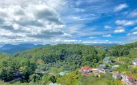 Shin Village Hotel - Mountain view