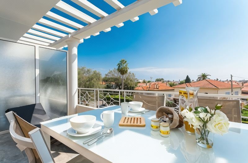 Villa Velvet