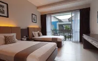 MENARA LAUT HOTEL - balcony