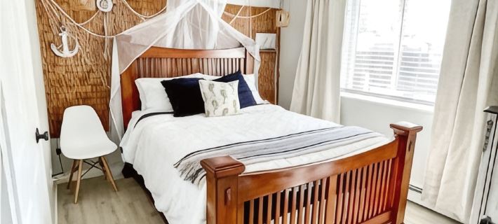 Family Retreat-Walk to Lake-Cedar Point-Deck/Grill Hotels in Lorain County