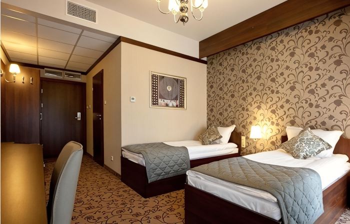 Hotel-Restauracja Platan