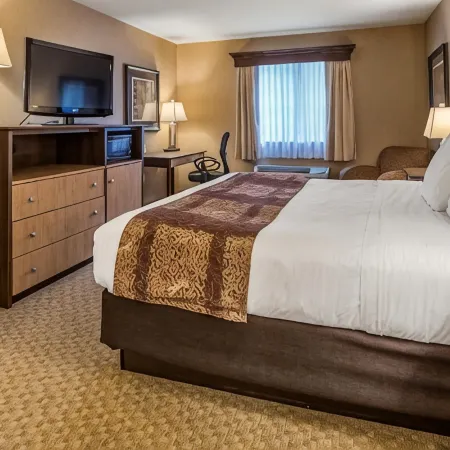 Crandon Inn & Suites Hotels in Forest County