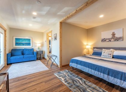 Sandy Point Resort Suit, amazing 365 Lakeview