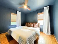 More Space than Hotel -- King Bed/ Bunk Bed / Laundry - 29mi to Nashville