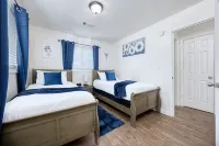 The Southern Charm. 10 minutes away from Fort Moore/Benning. Budget friendly!