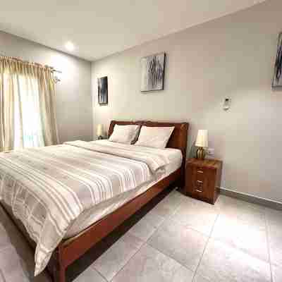 FOREST VIEW LUXURY APARTMENT 3MINS WORK TO BEACH, WIFI Rooms