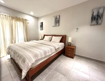 FOREST VIEW LUXURY APARTMENT 3MINS WORK TO BEACH, WIFI Hôtels à : 