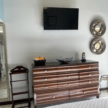 Fair Haven Studio L