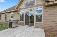 Rustic Home - Central AC, Game room, 4BR, Sleeps10
