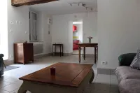 10 MINUTES FROM THE CENTER OF BLOIS, BRIGHT NEW APARTMENT, - Wifi