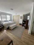 Location Location, spacious 5Br 4 bath house in oldtown w/hot tub & firepit. - Wifi